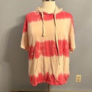 Livi Active size 26/28 Pink and Cream Tie-Dye Short Sleeve Hoodie Top
